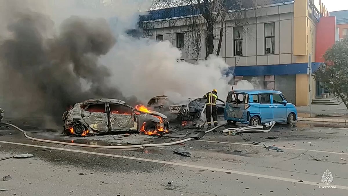 Deadly Shelling in Belgorod: 21 Killed, 110 Injured in Russian Border City Attack - Vimarsana News