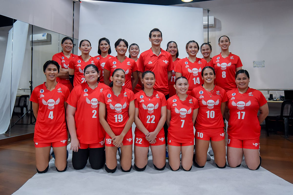 PVL Season 8 opens with stellar double-header - Vimarsana News