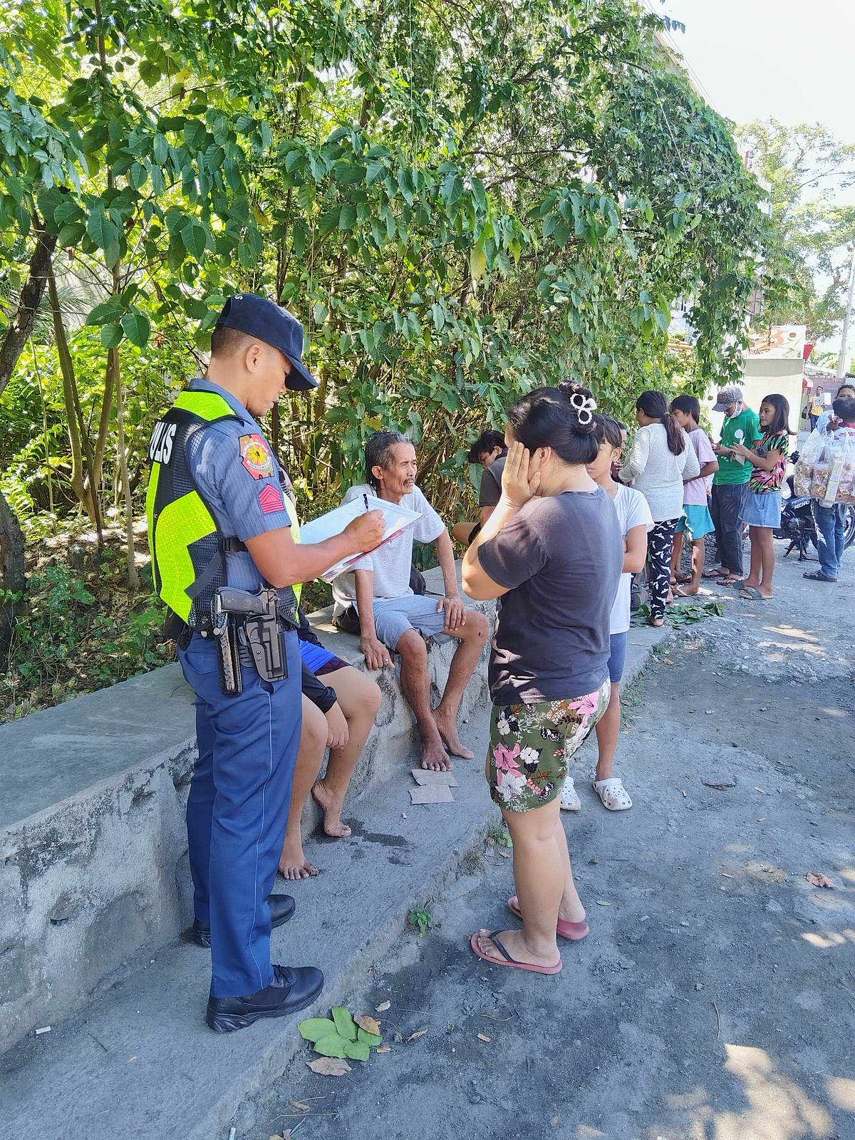 Security guard dies after rescuing two kids from drowning in Liloan town - Vimarsana News
