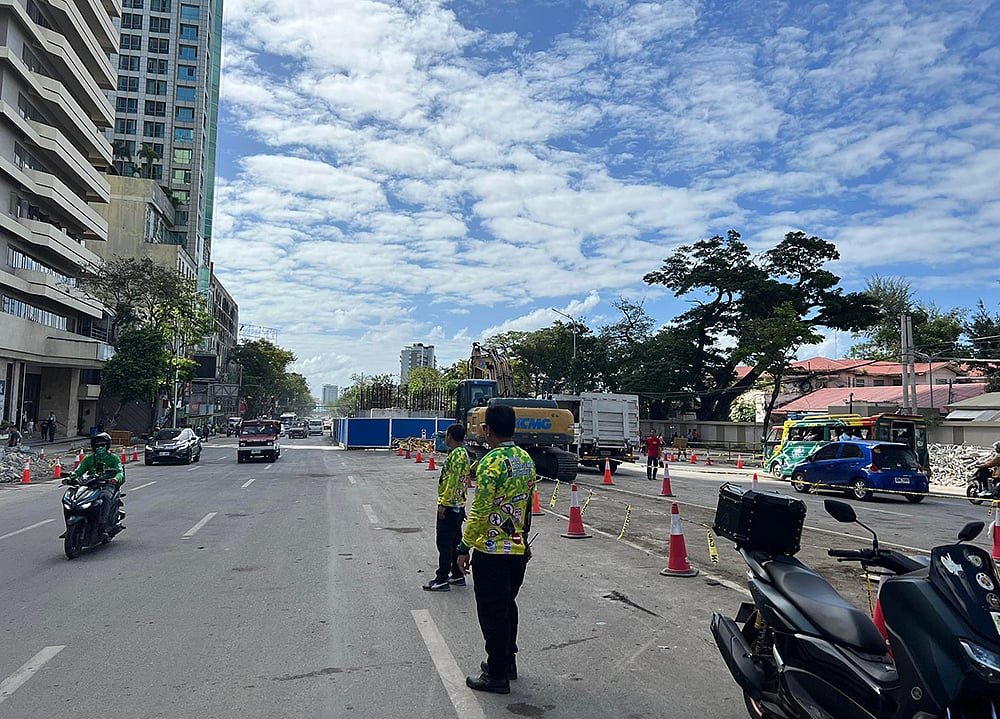 More traffic personnel deployed for enhanced safety at Fuente Osmeña - Vimarsana News