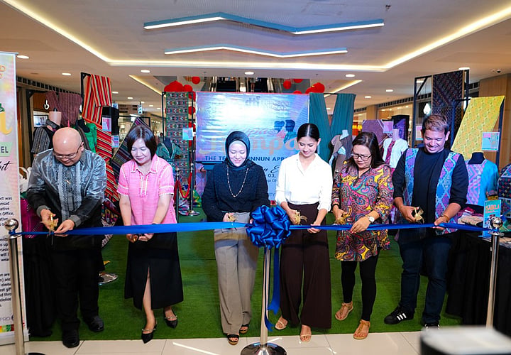 Ropa Rampa: A cultural fashion exhibit unveiled at SM City Mindpro - Vimarsana News