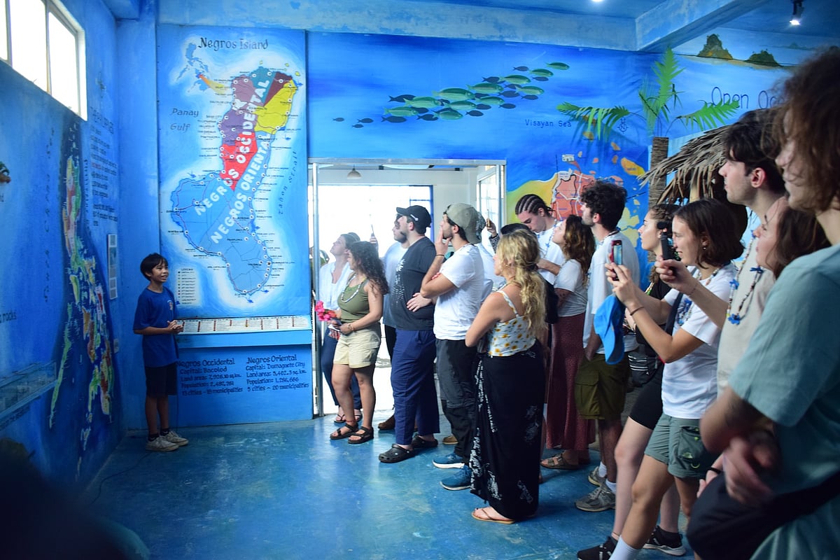 Italian students, int'l culinary group tour Sagay City - Vimarsana News