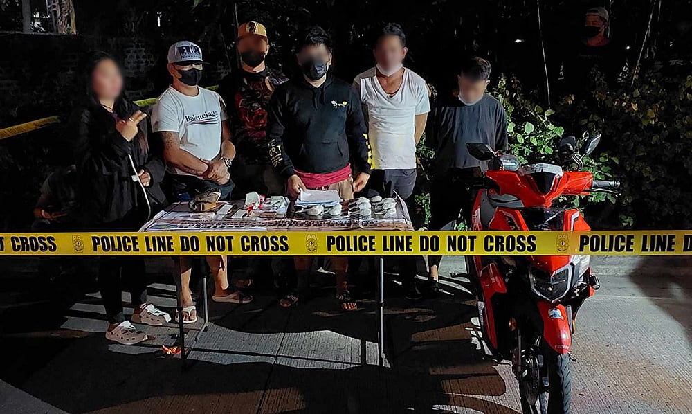 P6-M illegal drugs seized in drug bust; 4 arrested - Vimarsana News