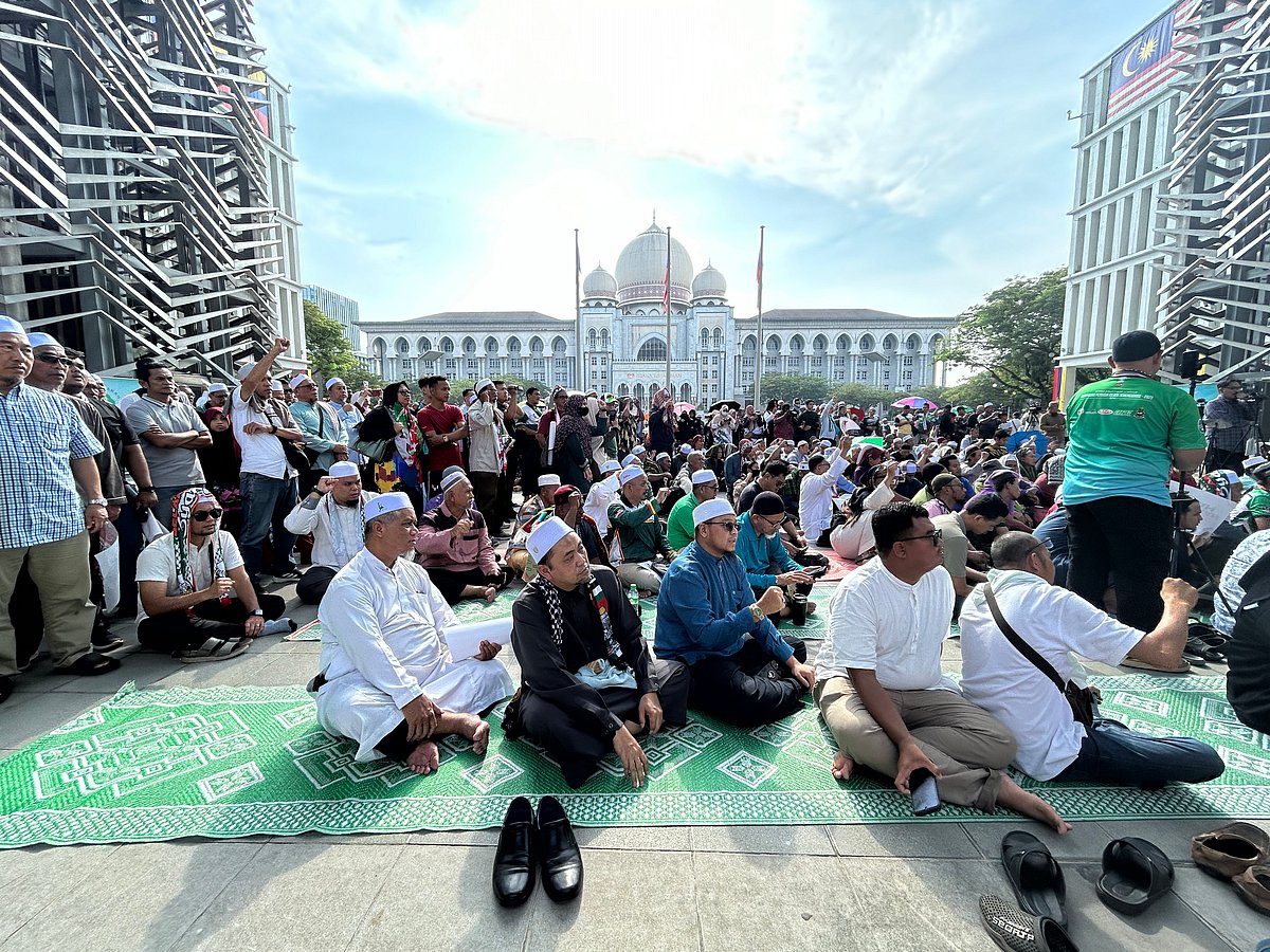 Top court nullifies state's Islam-based laws on incest, sodomy, other offenses - Vimarsana News
