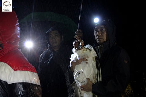 The Philippine Eagle Foundation (PEF) has successfully transfered the first batch of Philippine Eagles to the new National Bird Sanctuary in Barangay Eden, Toril, Davao City, on Tuesday evening, February 13, 2024. From this point on, the sanctuary is now off limits to the public and access to it will be limited to the animal keepers of the foundation. The transfer is prompted by the huge risk of bird flu and increasing human settlements at the previous center.