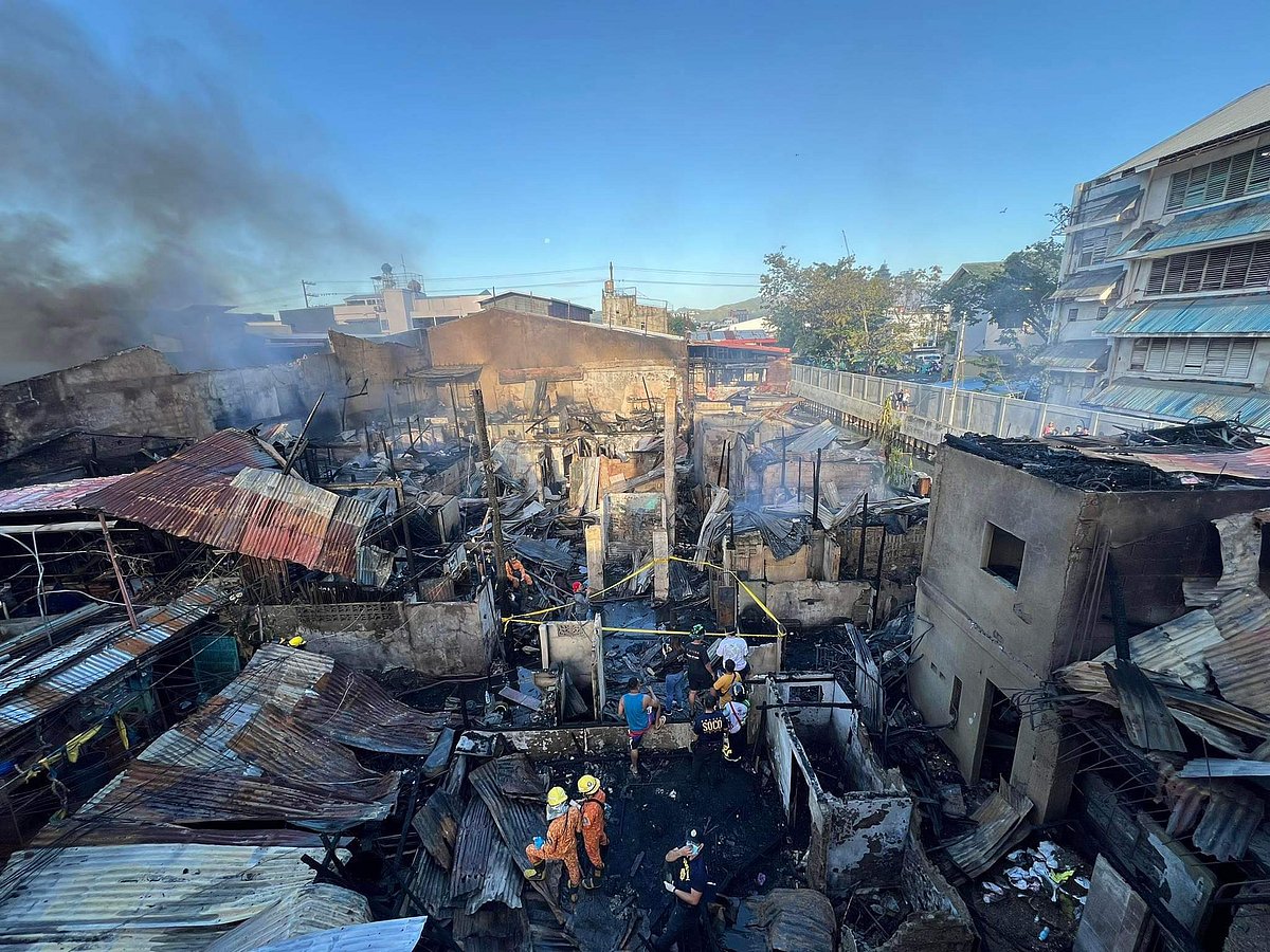 Tragic Fire in Tinago, Cebu City: 4 Dead, 2 Injured - Vimarsana News
