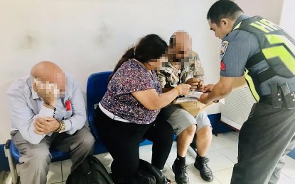 2 Iranian nationals nabbed for 'budol-budol' in Negros Oriental - Vimarsana News