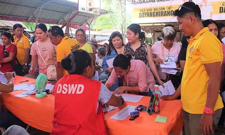 DSWD-Davao to aid disaster victims in recovery, rehab amid regionwide ECT payouts - Vimarsana News