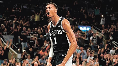 Wembanyama finds rhythm late as Spurs edge Celtics