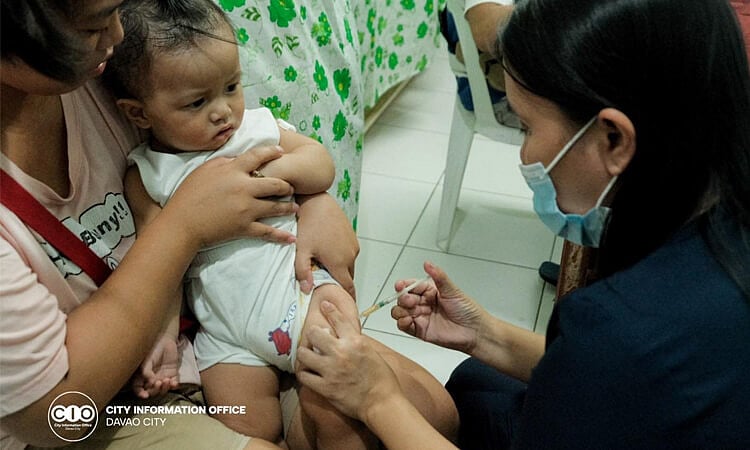 Davao City launches mass immunization - Vimarsana News