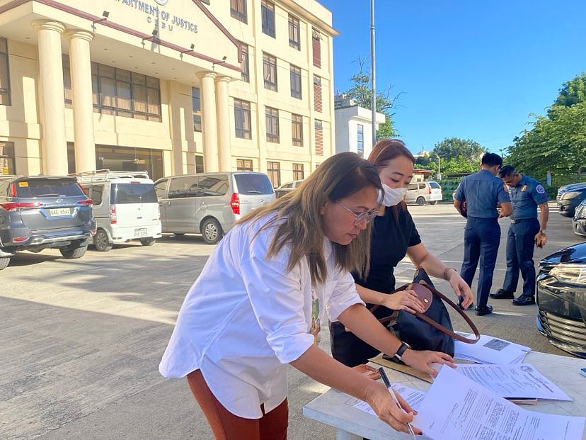How a former Cebu City gov't Facebook page became a 'propaganda' tool - Vimarsana News