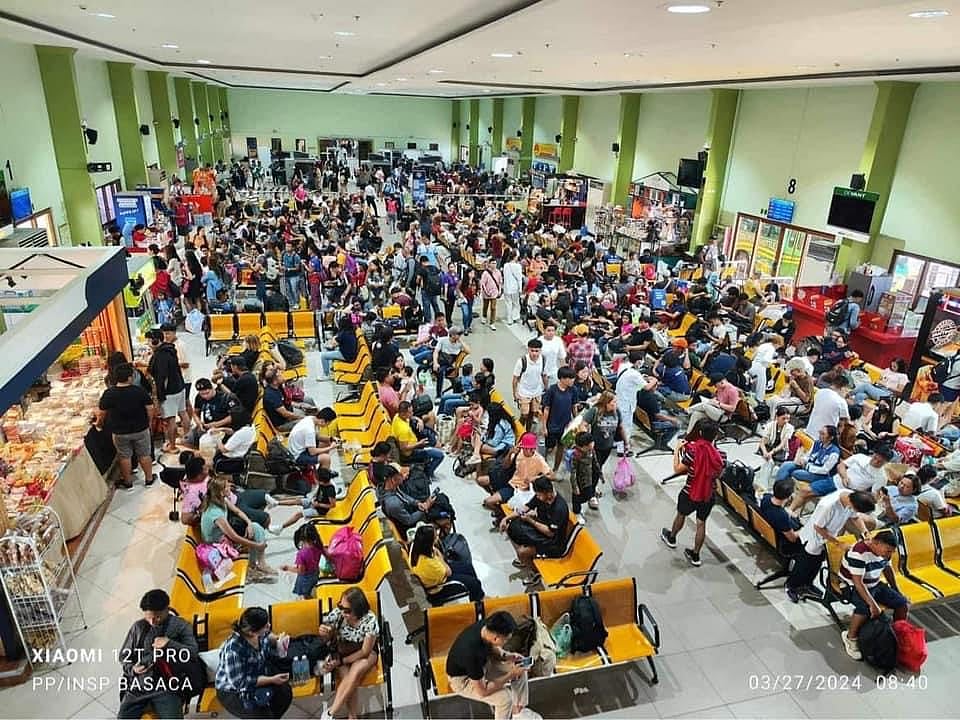 Cebu Port Authority logs 320,000 passengers during Holy Week 2024 - Vimarsana News