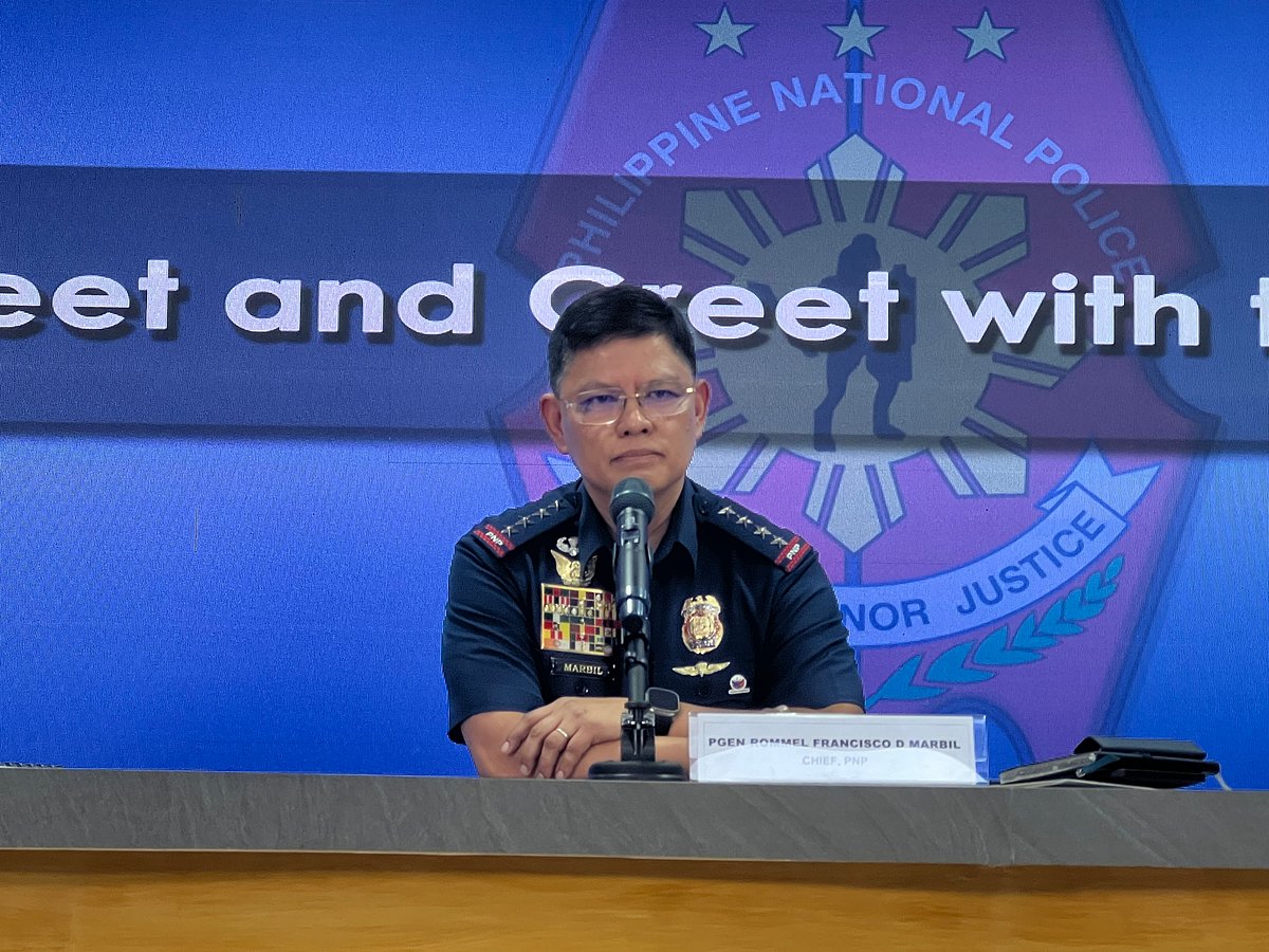 Marbil Prohibits Cops from Using Cell Phones on Duty: PNP Chief's Strict Directive for Improved Performance and Public Trust - Vimarsana News