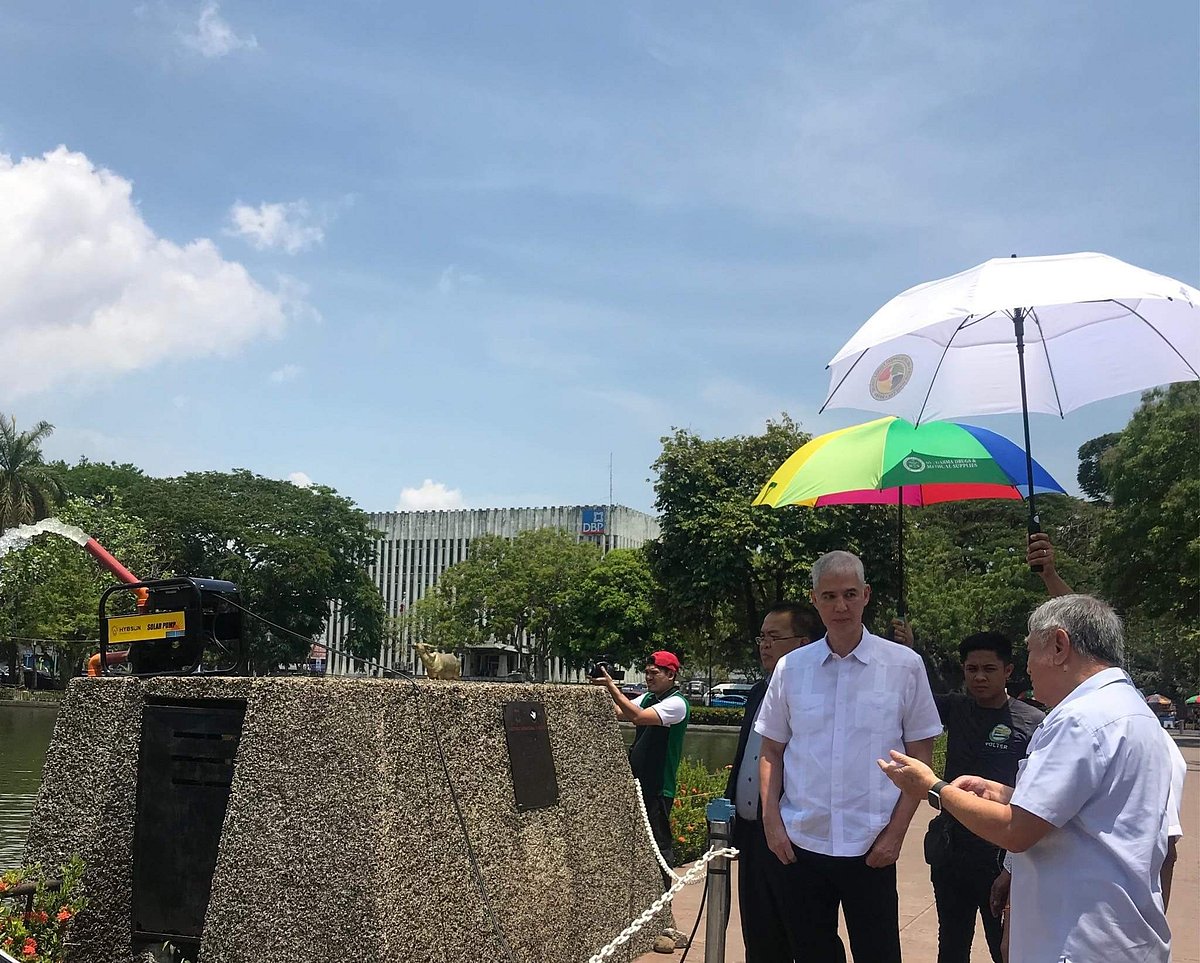 Lacson urges LGUs to solarize city, municipal halls - Vimarsana News