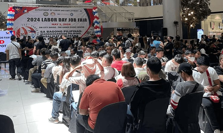 Over 160 applicants hired on the spot in Labor Day Job Fair - Vimarsana News