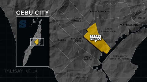 Snatcher gidakop sa pasahero nga iyang gilabnihan og selpon