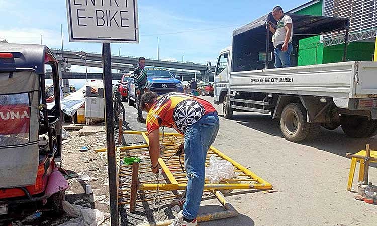 Metal railing at Pasil Fish Port taken down following child’s death