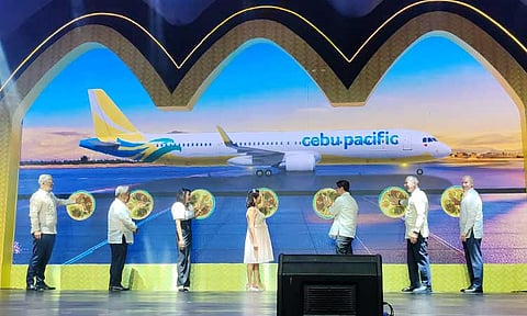 On October 3, 2024, industry leaders and distinguished guests gathered at the Marriott Hotel in Pasay City to celebrate the airline’s groundbreaking purchase agreement. The event, aptly titled “Future Skies for Every Juan,” was graced by prominent figures including Cebu Pacific Chair Lance Gokongwei, First Lady Liza Marcos, Airbus EVP for Sales of Commercial Aircraft Benoit De Saint-Exupery, Cebu Pacific CEO Michael Szucs, and Pratt & Whitney President of Commercial Engines Rick Deurloo.