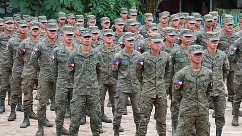 ZAMBOANGA. The Army’s 6th Infantry Division (6ID) is deploying additional officers 37 newly commissioned Second Lieutenants and 100 enlisted personnel to its different units, strengthening the force as the May 2025 election approaches. A photo handout shows the newly commission Second Lieutenants, comprising of 30 males and seven females, who completed on Wednesday, January 15, 2025, from the Pre-Deployment Training. (SunStar Zamboanga) 