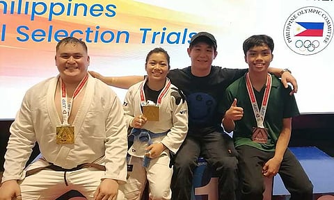 MINDANAOANS SHINE. From left, gold medalist Jay Carlos of Casablanca Jiu Jitsu Butuan-Fabricio, and Limitless Fitness & Martial Arts Davao’s female adult -45kg gold medalist  Ella Estarija, SEA Games 2023 jiu-jitsu gold medalist Marc Alexander Lim, and Ethan Arañez pose for a photo after the awarding rites of the recently concluded National Team Selections 2025 held at Ayala Circuit Mall, Makati.