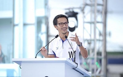 Bases Conversion and Development Authority president Vivencio “Vince” Dizon.