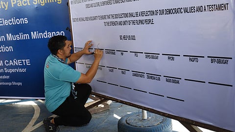 Sibugay candidates, stakeholders sign peace covenant, solidarity pact