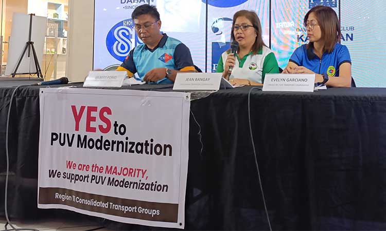 Several transport groups once again voiced their support for the Public Transport Modernization Program (PTMP) during an event at SM City Davao on Monday, March 24, 2025.