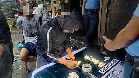 ILOILO. Authorities from the Oton and Cabatuan Municipal Police Stations arrested three high-value drug suspects and seized over P1 million worth of suspected shabu in separate buy-bust operations in Iloilo province on May 2 and 3, 2025. 
