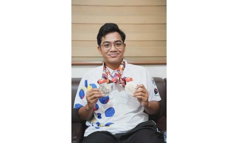 PWD student bags 2 medals in Asian Lawn Bowls league 

