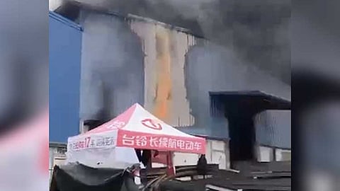 Fabrication plant fire costs P200K in damages