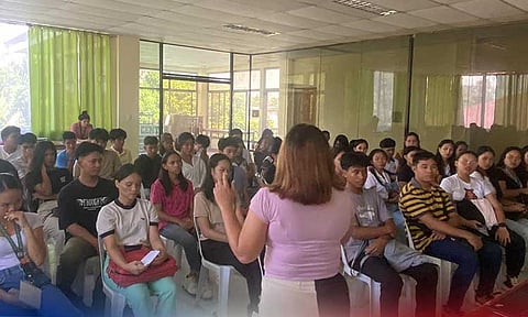 Dole-Davao trains 450 Spes Youth in soft skills