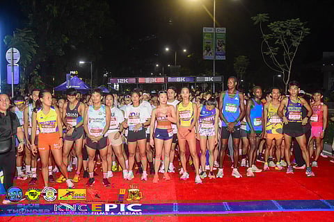 K12 runners at the starting line.