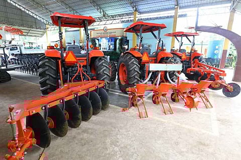 Capitol turns over P108.2M aid, equipment to Camotes for corn production