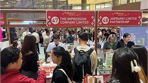 A GLIMPSE OF THAILAND. Visitors explore Thai products and immerse themselves in Thai culture through live cooking demonstrations, traditional performances, product exhibits and interactive workshops during Mini Thailand Week at Ayala Center Cebu. The four-day trade exhibition, which runs until Sunday, June 29, 2025, highlights the diversity and market potential of Thai offerings in the Philippines.  