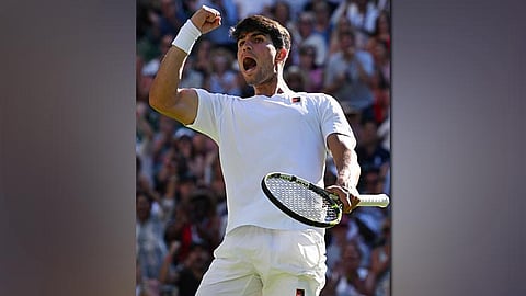 Alcaraz survives scare