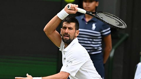 Sinner rolls into 4th rd