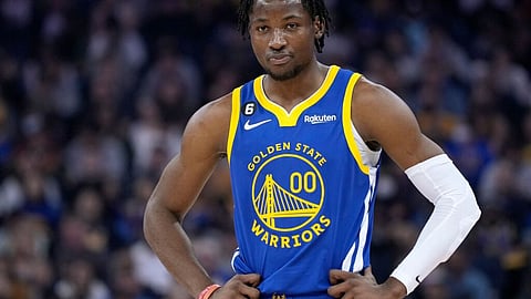 Warriors mibalibad sa tanyag sa Kings