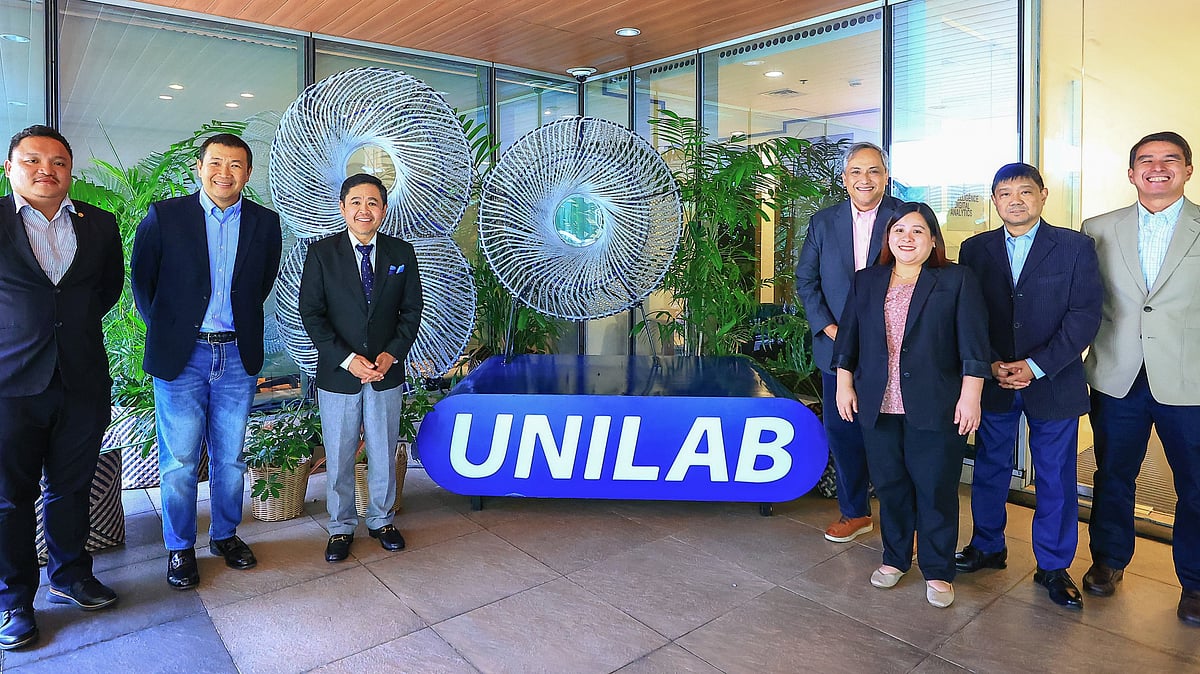 Socio de educación de la Universidad CIT y unilab