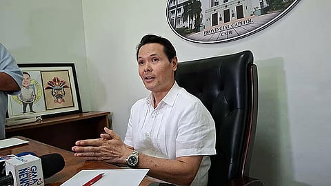 Ace Durano, 2 ka opisyal gisaligan ni Pam sa mga transaksiyon sa Kapitolyo