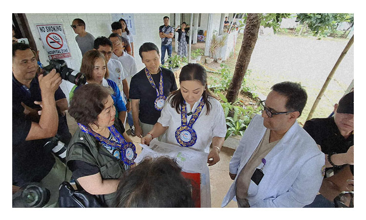 Panginahanglan sa Isla sa Camotes gisusi ni Gob Pam