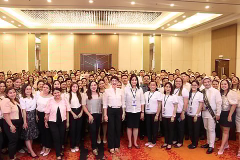 244 bag-ong 4Ps city, municipal links pormal nga nanumpa sa DSWD 7