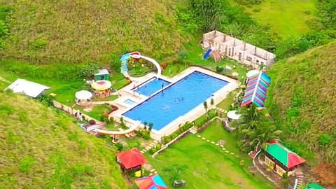 Captain's Peak Garden and Resort (Photo by Dr. Richard and Erika Mata)