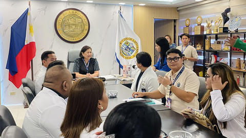 Lapu-Lapu City hires 5 new doctors, boosts hospital services