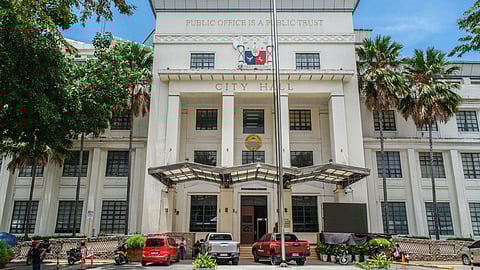 Financial transactions sa Cebu 
City nalangay, walay treasurer 