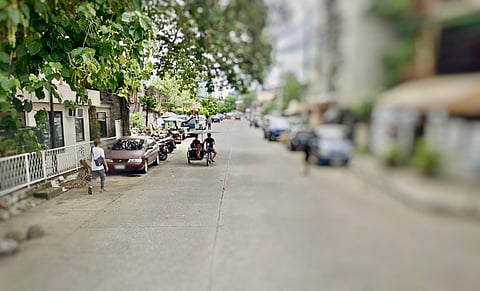 Tinun-ang  nabiktima sa 'rental scam' nidangop sa police station