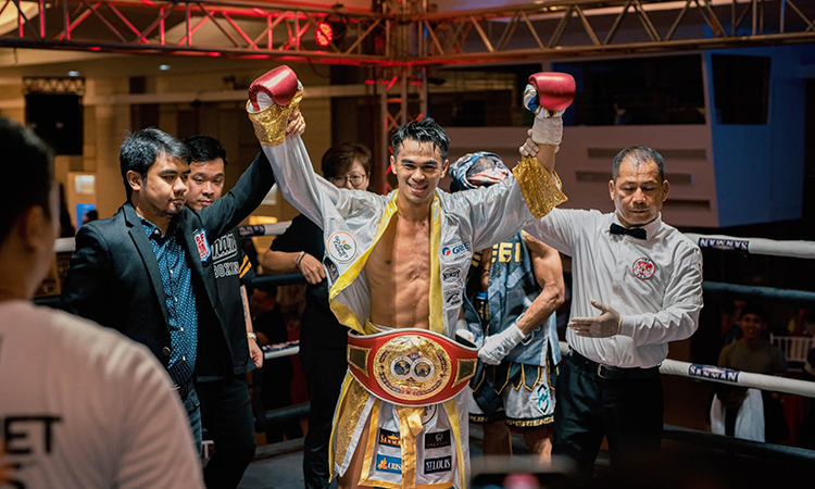 Laurente wins IBF belt