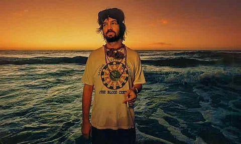 
Tame Impala (Kevin Parker) unveils “Loser,” the second song of this new era. The track continues Parker’s fearless exploration of rhythm, texture, and sonic experimentation, building on the meticulous studio approach that has defined his career. The single is accompanied by a music video directed by KRISTOFSKI, and starring actor/musician Joe Keery (Stranger Things, Fargo). 
