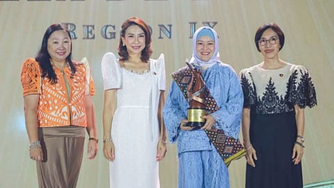 Isabela City, Marang-Marang women shine at Philippine Tourism Awards