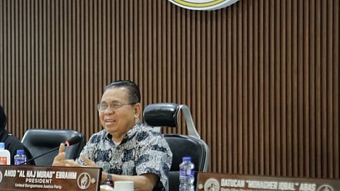 MILF Chairman Alhaj Murad Ebrahim (MILF)