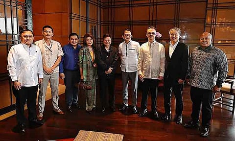 The Duterte allies in the Senate have formally regrouped under the new minority bloc after last week’s leadership shake-up, vowing to stay united around shared principles despite losing key posts. The reorganization came on September 9, 2025, when Senator Vicente “Tito” Sotto III replaced Senator Francis “Chiz” Escudero as Senate President. 